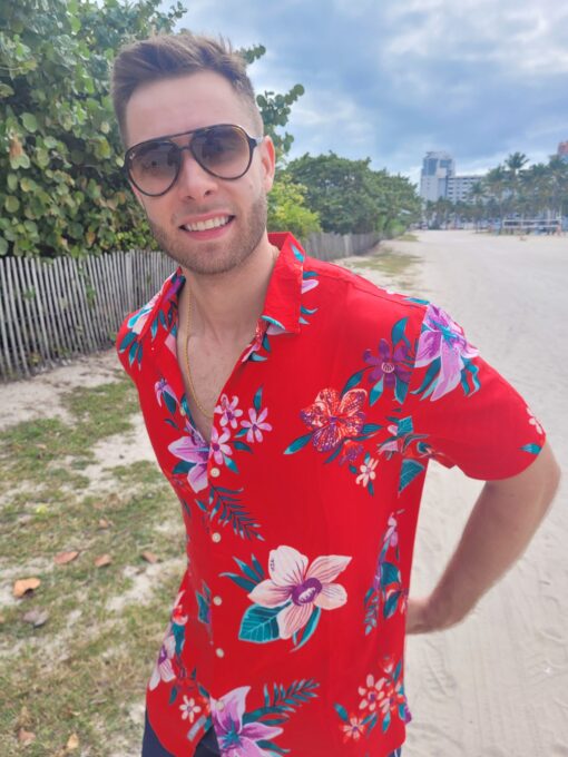 The Four O'Clock Flower - Short Sleeve Red Shirt
